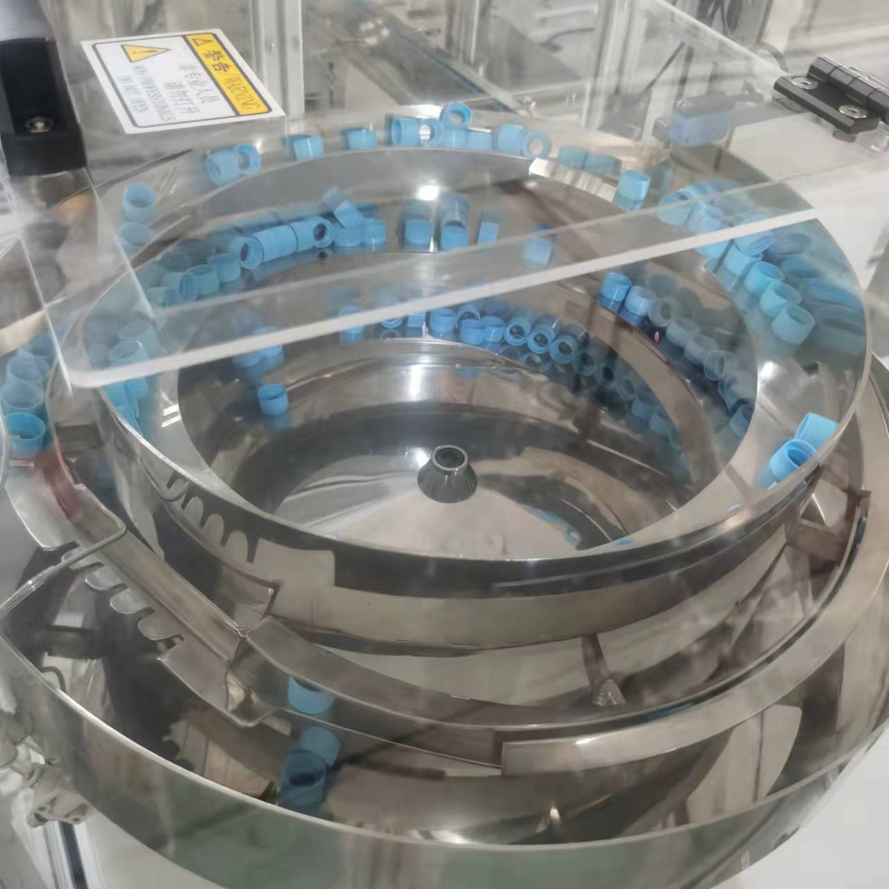 全自動擰蓋機的原理是什么？有哪些用途？
